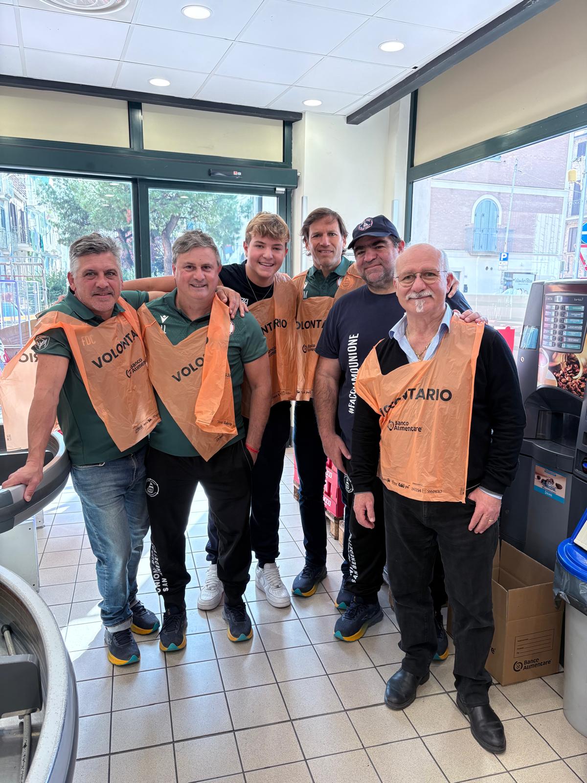 L’Unione Rugby San Benedetto al fianco del Banco Alimentare per la Colletta 2025