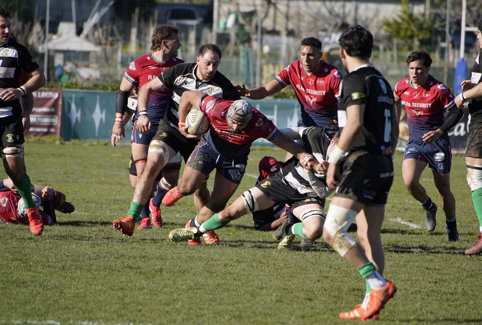 L’Unione vince contro l’Olimpic Rugby Roma 55-5: lo spettacolo del Mandela dedicato a Marco ‘Lu Roscio’